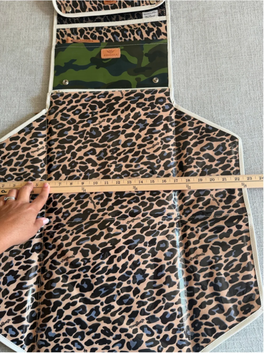 Consuela Camo Legacy Tote Baby Insert with Changing Mat Diaper Pad new with tags
